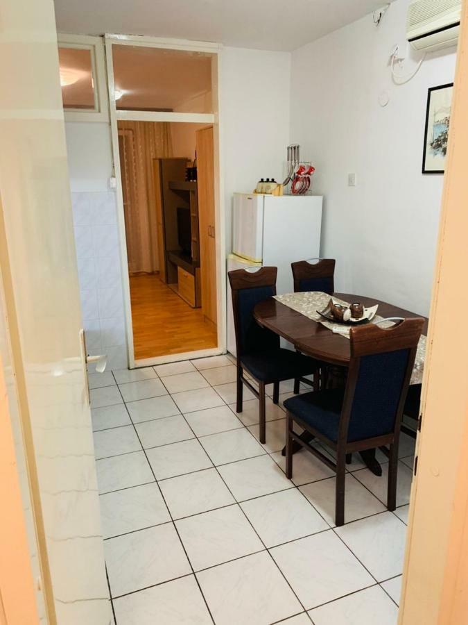 בודווה Apartment Oleander מראה חיצוני תמונה